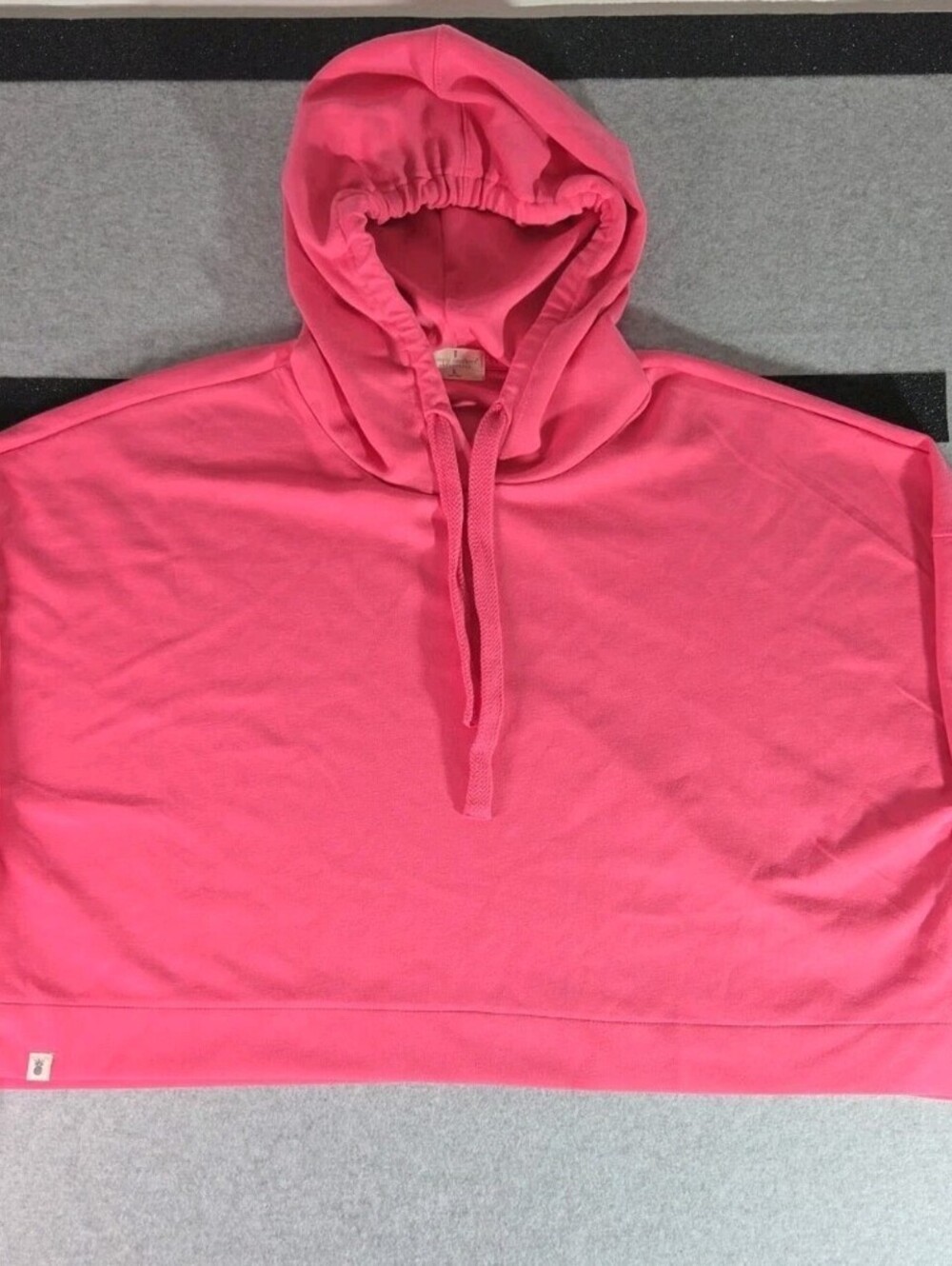 Simply Southern Hot Pink Cropped Hoodie Sweatshirt L Modal Blend Drop Shoulder